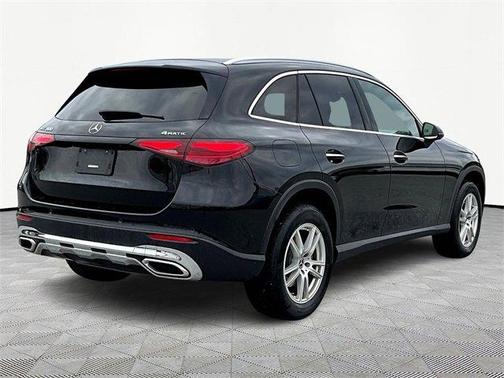 2023 Mercedes-Benz GLC 300 Base 4MATIC