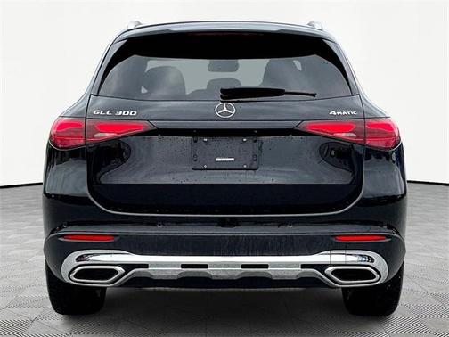 2023 Mercedes-Benz GLC 300 Base 4MATIC