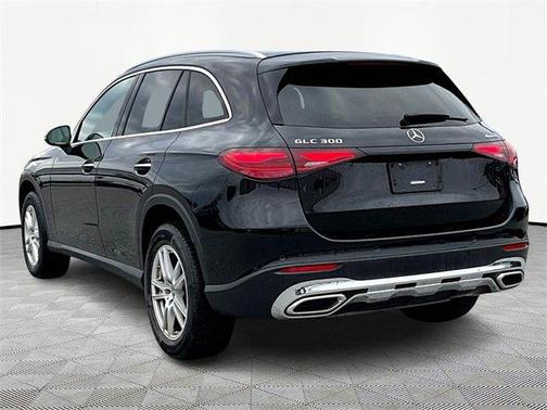 2023 Mercedes-Benz GLC 300 Base 4MATIC