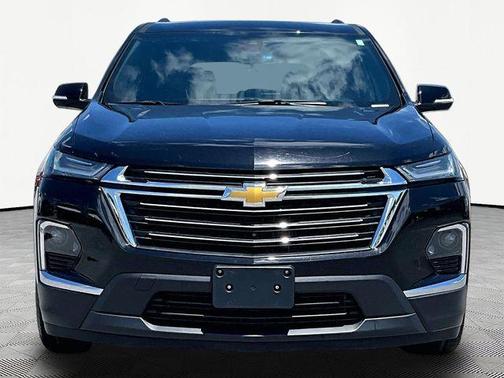 Black 2023 Chevrolet Traverse LT Leather