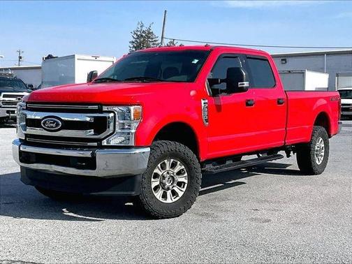 Race Red 2022 Ford F-250 XLT