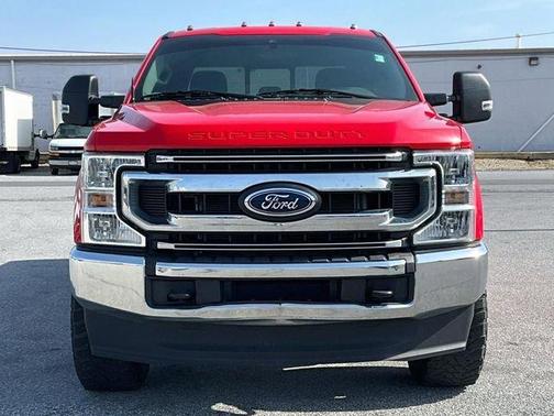 Race Red 2022 Ford F-250 XLT