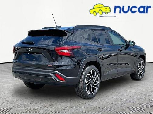 Black 2026 Chevrolet Trax 2RS