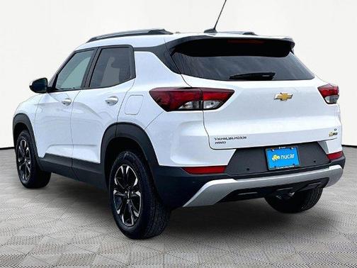 White 2022 Chevrolet Trailblazer LT