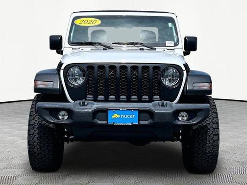 White 2020 Jeep Gladiator Sport