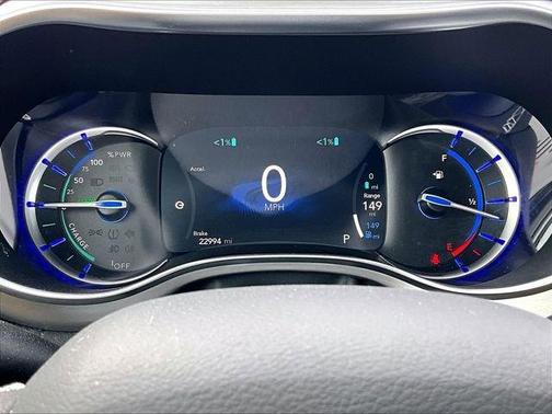 2023 Chrysler Pacifica Hybrid Limited
