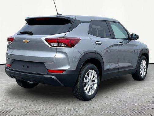 Gray 2026 Chevrolet Trailblazer LS