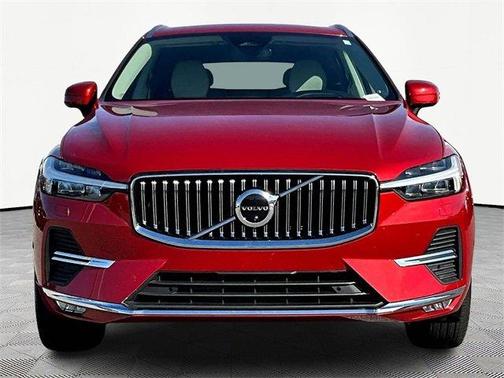 2022 Volvo XC60 B5 Inscription