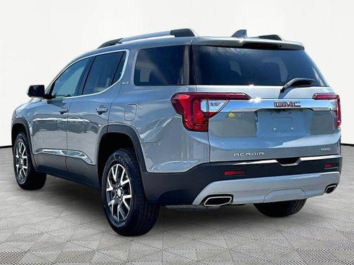 Gray 2023 GMC Acadia SLE