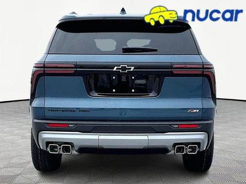 Blue 2026 Chevrolet Traverse Z71