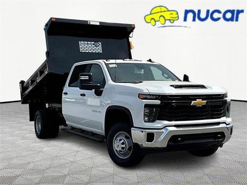 2025 Chevrolet Silverado 3500 WT