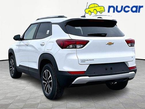 White 2026 Chevrolet Trailblazer LT