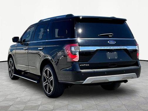 Black 2019 Ford Expedition Limited