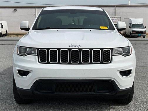 2020 Jeep Grand Cherokee Laredo E