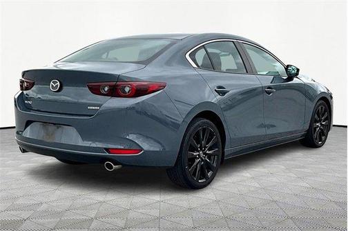 2022 Mazda Mazda3 Carbon Edition