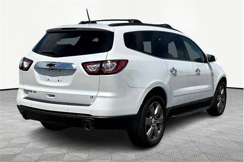 2017 Chevrolet Traverse 2LT