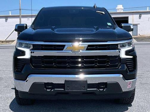 Black 2022 Chevrolet Silverado 1500 LT