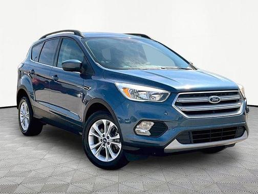Blue 2018 Ford Escape SE