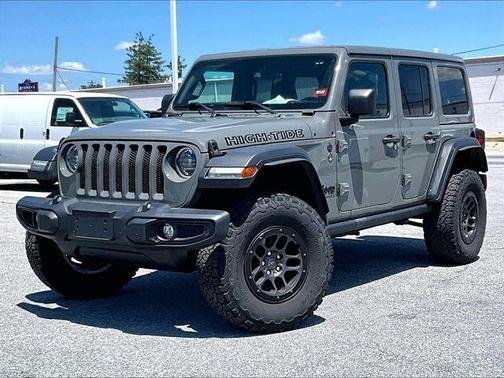 Gray 2023 Jeep Wrangler Sport