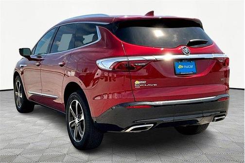 2022 Buick Enclave Essence