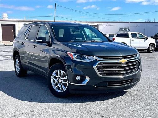 2021 Chevrolet Traverse LT Cloth