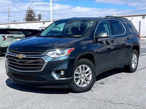 2021 Chevrolet Traverse LT Cloth