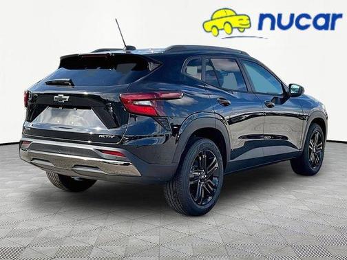 Black 2026 Chevrolet Trax ACTIV