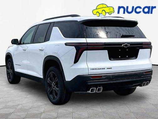White 2027 Chevrolet Traverse LT