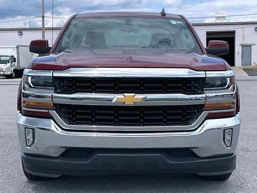 Red 2017 Chevrolet Silverado 1500 1LT