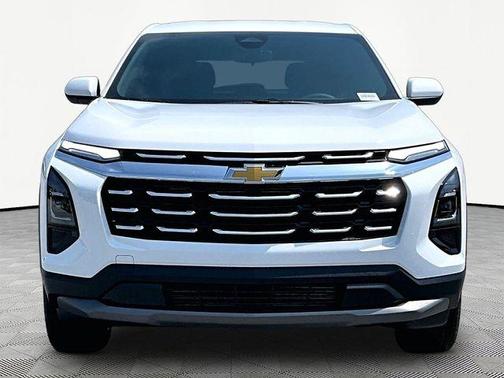 White 2026 Chevrolet Equinox LT