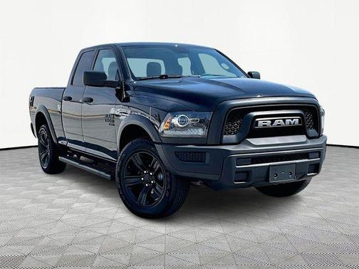 Diamond Black 2022 RAM 1500 Classic SLT