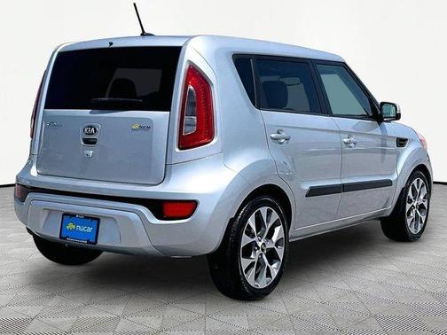 Gray 2013 Kia Soul !