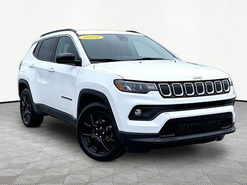 2022 Jeep Compass Latitude Lux