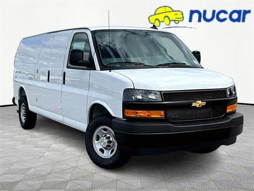 2025 Chevrolet Express 2500 Work Van