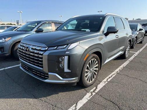 Gray 2023 Hyundai PALISADE Calligraphy