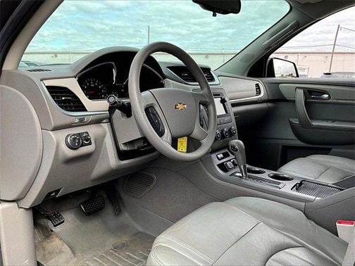 2016 Chevrolet Traverse LS