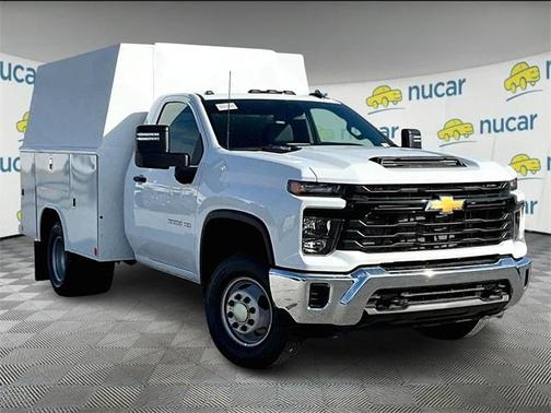 2025 Chevrolet Silverado 3500 WT