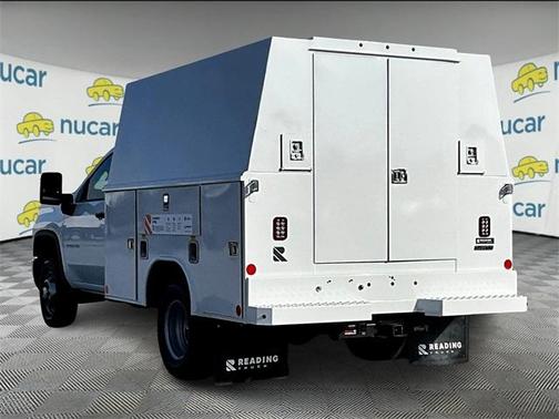 2025 Chevrolet Silverado 3500 WT