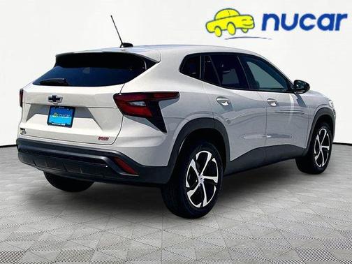 Tan 2026 Chevrolet Trax 1RS