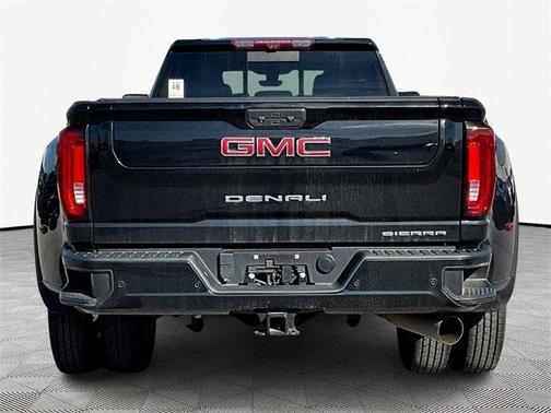 2022 GMC Sierra 3500 Denali