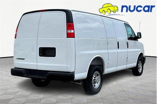 2025 Chevrolet Express 2500 Work Van