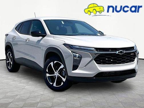 Tan 2026 Chevrolet Trax 1RS