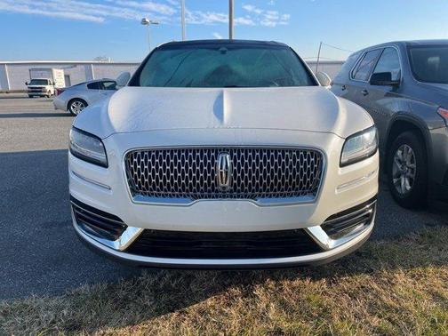 2020 Lincoln Nautilus Reserve