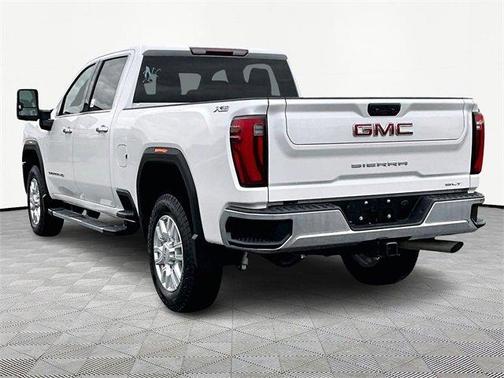 2024 GMC Sierra 2500 SLT