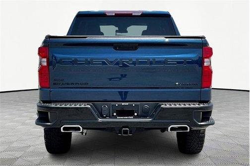 2022 Chevrolet Silverado 1500 Custom Trail Boss