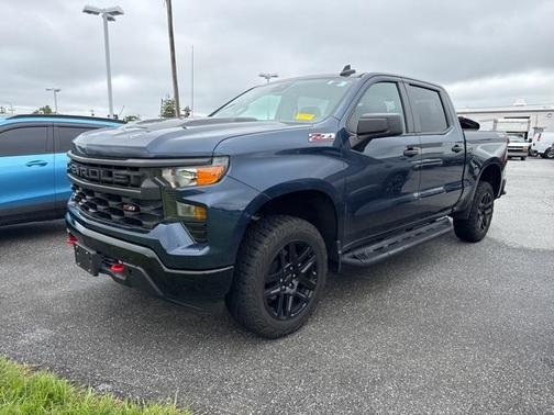 2022 Chevrolet Silverado 1500 Custom Trail Boss