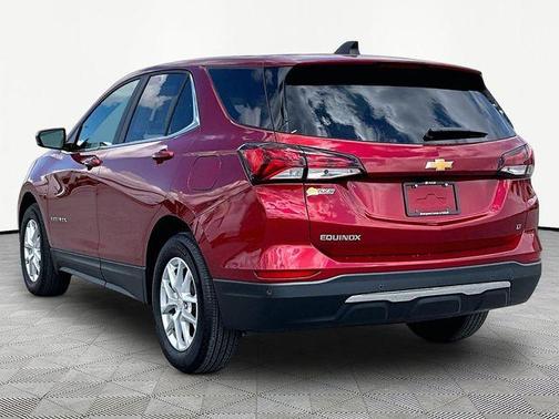 Radiant Red 2023 Chevrolet Equinox 1LT