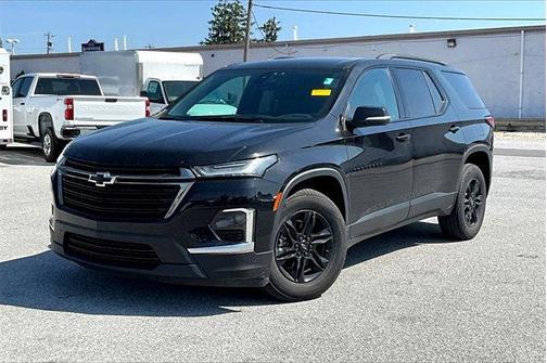 2022 Chevrolet Traverse LT Leather