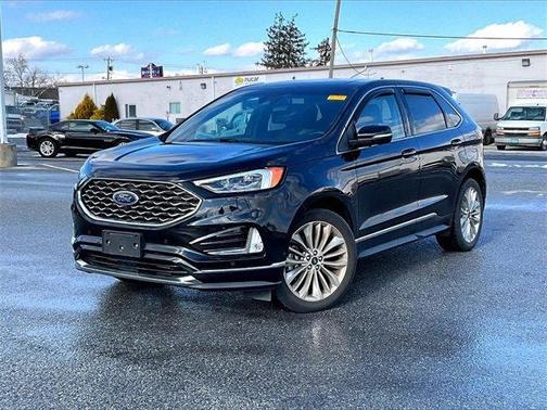 2020 Ford Edge Titanium