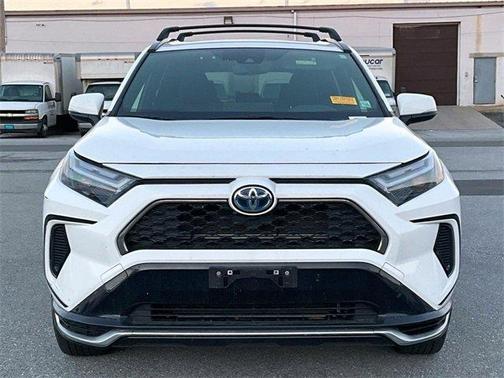 2023 Toyota RAV4 Prime SE